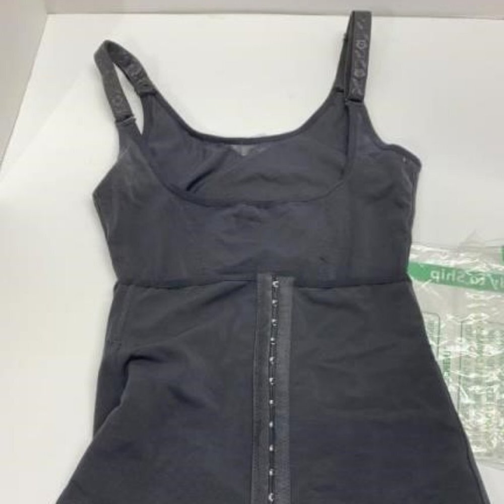 BOGO Shapewear Woman’s SZ medium new tummy waist control black lace spandex bra